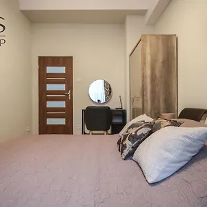 https://pikny-apartament-w-centrum-krakowskiego-kazimierza.krakowhotelspoland.com